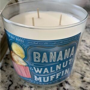 Bath & Body Works: 14.5 Oz 3-Wick Candle: Banana Walnut Muffin